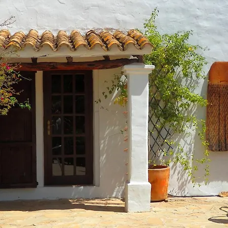 ゲストハウス Finca La Colina 2*